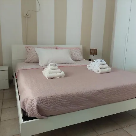 公寓 Casa Uccio *